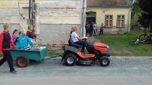 Papírgyűjtés